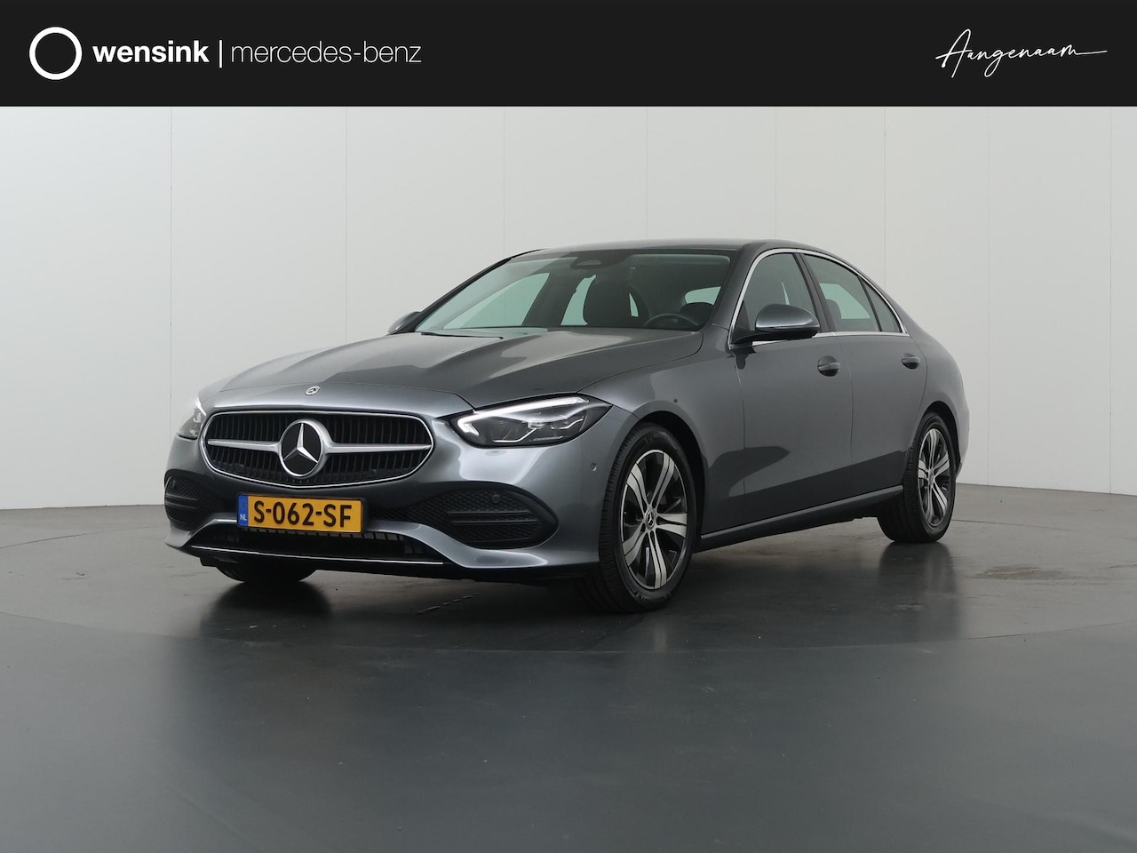 Mercedes-Benz C-klasse - 200 Launch Edition Luxury Line | Sfeerverlichting | Stoelverwarming | Achteruitrijcamera | - AutoWereld.nl