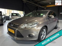 Ford Focus Wagon - 1.0 EcoBoost Trend Stoelverwarming |APK|PDC