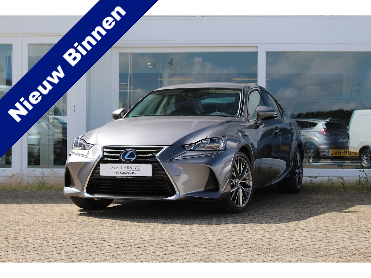 Lexus IS - 300h Hybrid Luxury Line Premium I Open dak I Mark Levinson I Premium navi - AutoWereld.nl
