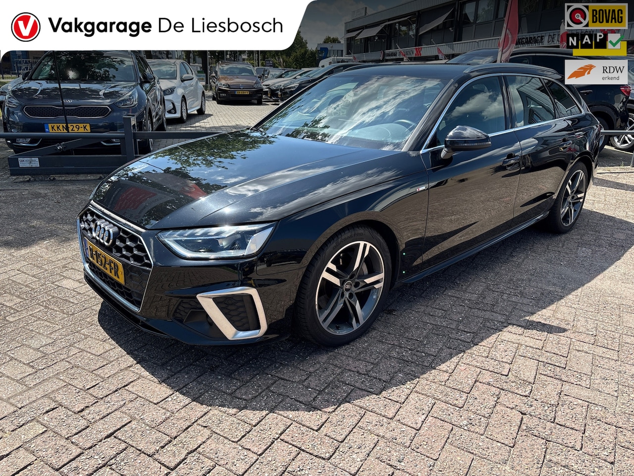 Audi A4 Avant - 40 TFSI quattro S edition 40 TFSI quattro S edition,s-line,virtual,trekhaak,apple,dealer ond, - AutoWereld.nl