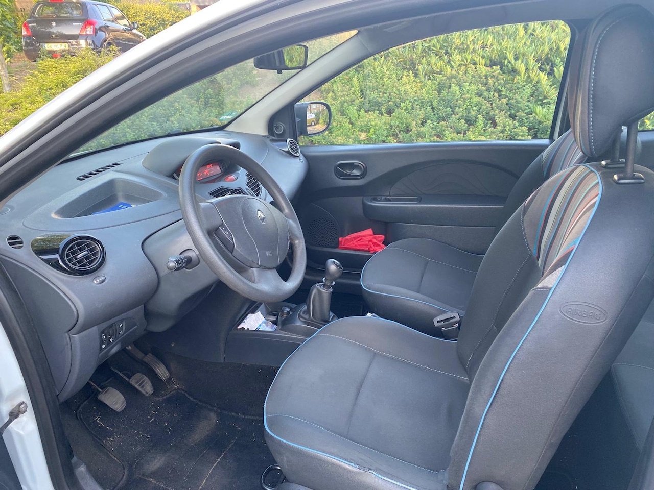 Renault Twingo - 1.2-16V Authentique Airco cruise control - AutoWereld.nl