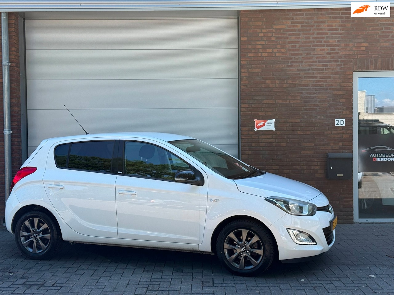 Hyundai i20 - 1.4i i-Motion|AIRCO|NIEUWE APK|AUTOMAAT - AutoWereld.nl