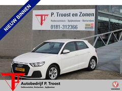 Audi A1 Sportback - 30 TFSI STERRENHEMEL Virtueel cockpit/Stoelverwarming/Keyless go/Bluetooth/Climate control