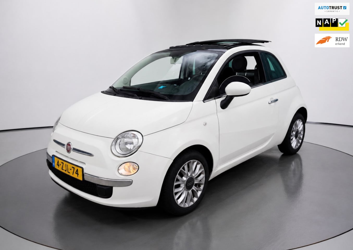 Fiat 500 - 0.9 TwinAir Turbo Lounge Pano Dak, Airco, Leer, NAP - AutoWereld.nl
