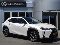 Lexus UX - 250h Preference Line NL-AUTO PARK-SENS KEYLESS CAMERA CARPLAY ANDROID