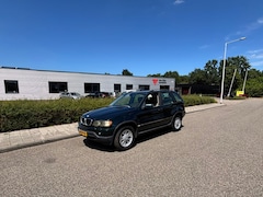 BMW X5 - 3.0i EXECUTIVE PRIJS IS ZO MEENEMEN / RAMMEL AUTOMATENBAK