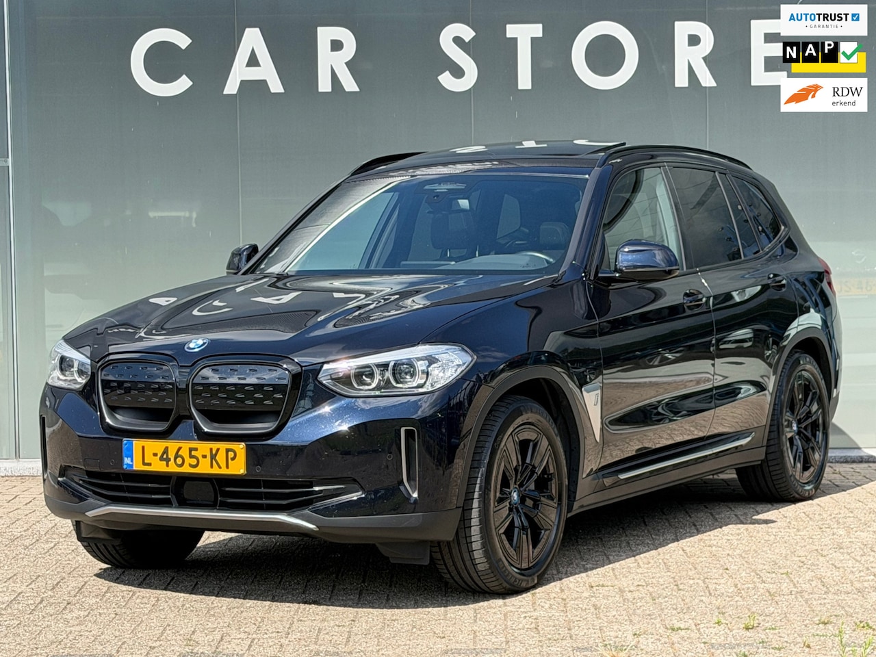 BMW iX3 - Executive 80 kWh | PANO | TREKHAAK |1E EIGENAAR - AutoWereld.nl