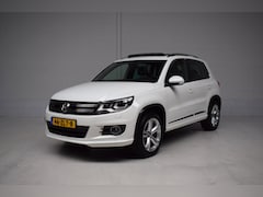 Volkswagen Tiguan - 1.4 TSI 160PK Sport&Style 4motion R-line Edition PANORAMADAK / TREKHAAK / LEER / CAMERA /