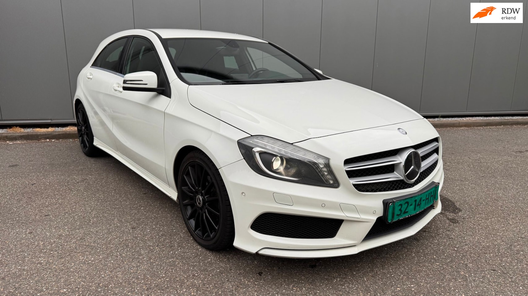 Mercedes-Benz A-klasse - 180 CDI AMG PAKKET BINNEN EN BUITEN - AutoWereld.nl