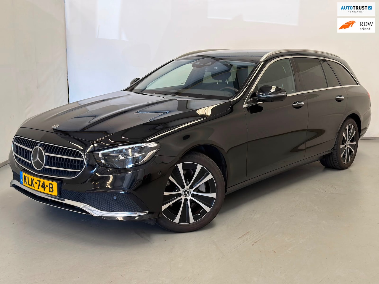 Mercedes-Benz E-klasse Estate - 300 e Business Solution / Keyless / Trekhaak / BTW - AutoWereld.nl