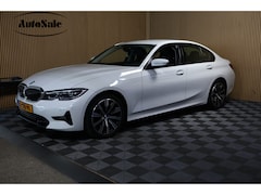 BMW 3-serie - 318i Business Edition AVM SPORTLEDER NAVI CARPLAY DIGI DASH '21