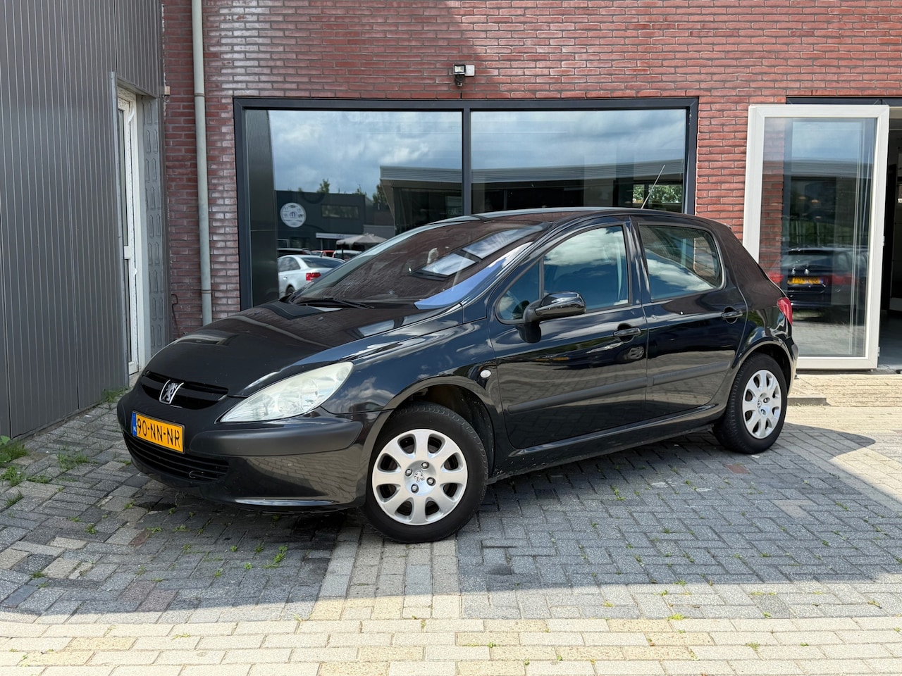 Peugeot 307 - 1.6-16V XS | 11-2026 APK! | Cruise | Airco | - AutoWereld.nl