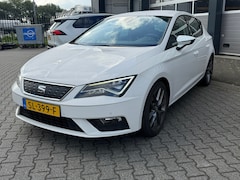SEAT Leon - 1.0 TSI DSG Style Business Intense Apple Carplay | Navigatie | Cruise co