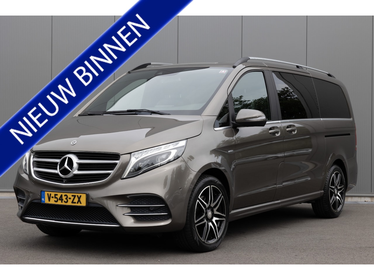 Mercedes-Benz V-klasse - 250d 4-MATIC | MARGE! LUCHTVERING | 360 CAMERA - AutoWereld.nl