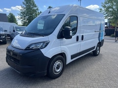 Peugeot Boxer - 2.2 BlueHDi 132KW L2H2 3.5t AUTOM. KLIMA 11.000KM