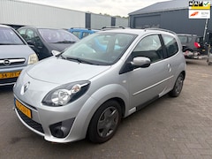 Renault Twingo - 1.2-16V Night & Day invalide auto. Handbediende rem en gas