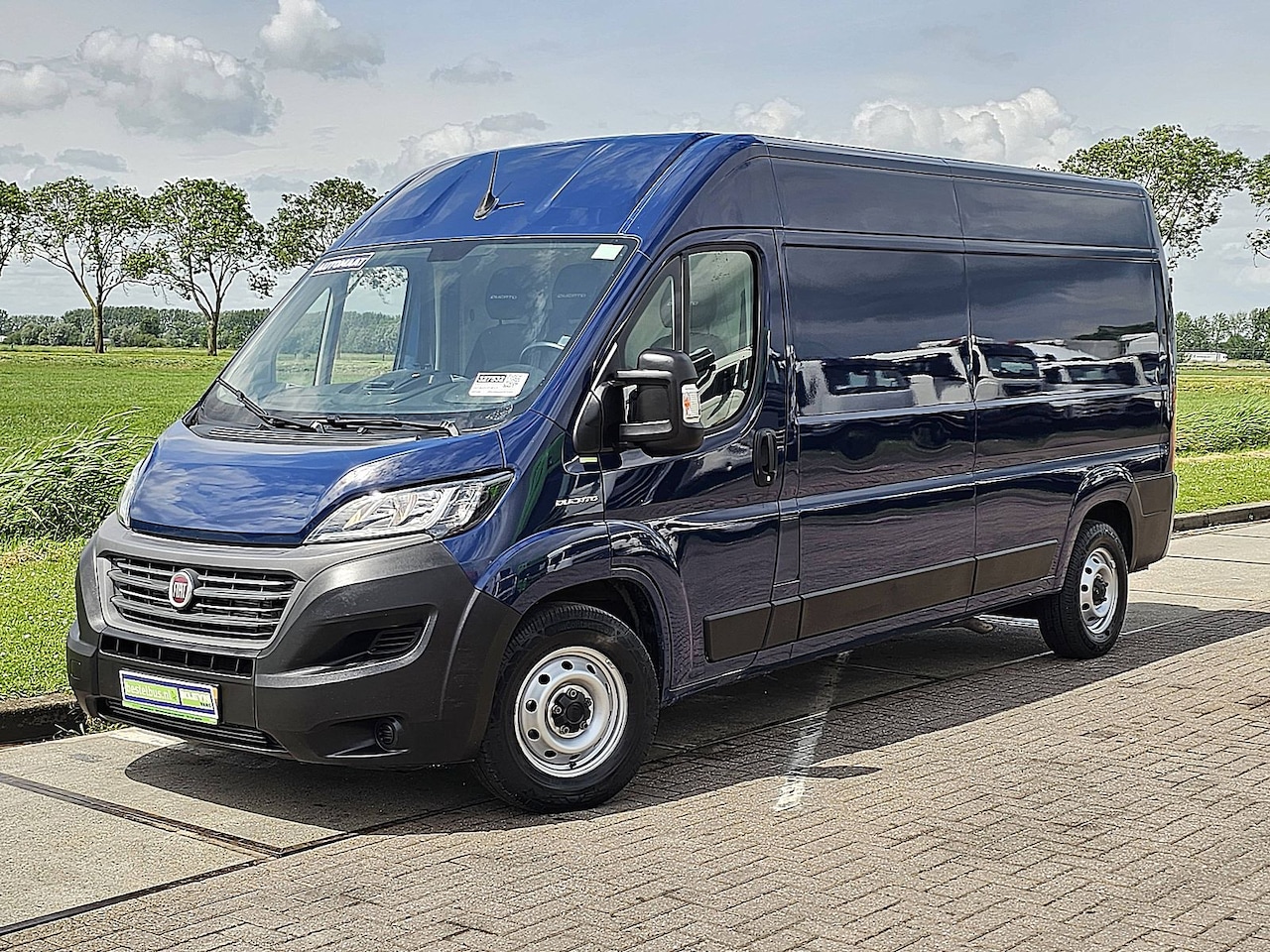 Fiat Ducato - 33 2.3 MultiJet L3H2 climatic voll automaat 9traps EURO6 cruise control camera carplay - AutoWereld.nl
