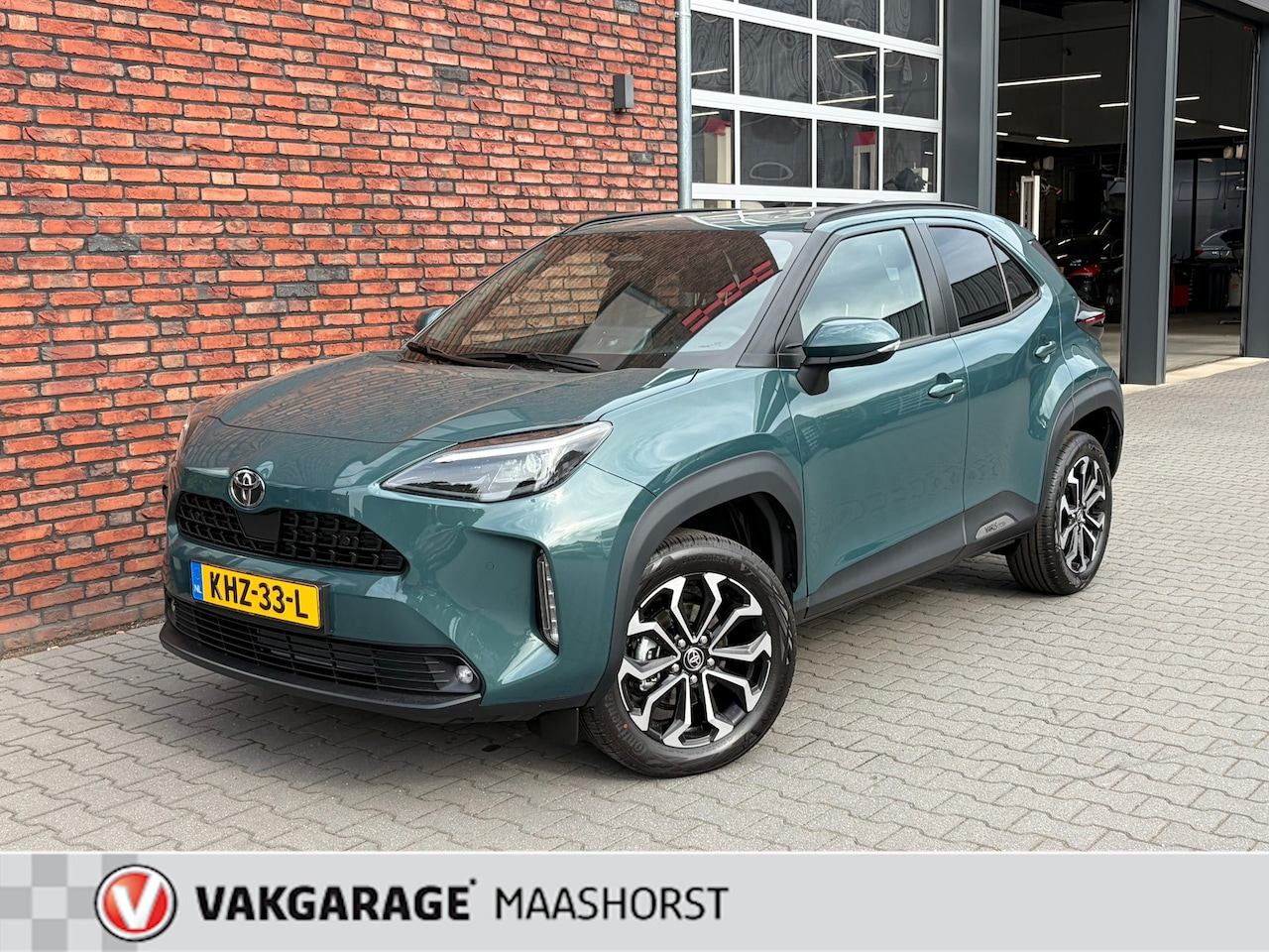 Toyota Yaris Cross - 1.5 Hybrid 130 Dynamic AchteruitrijCam./Adapt.Cruise/Clima/AppConnect/Stoelverw. - AutoWereld.nl