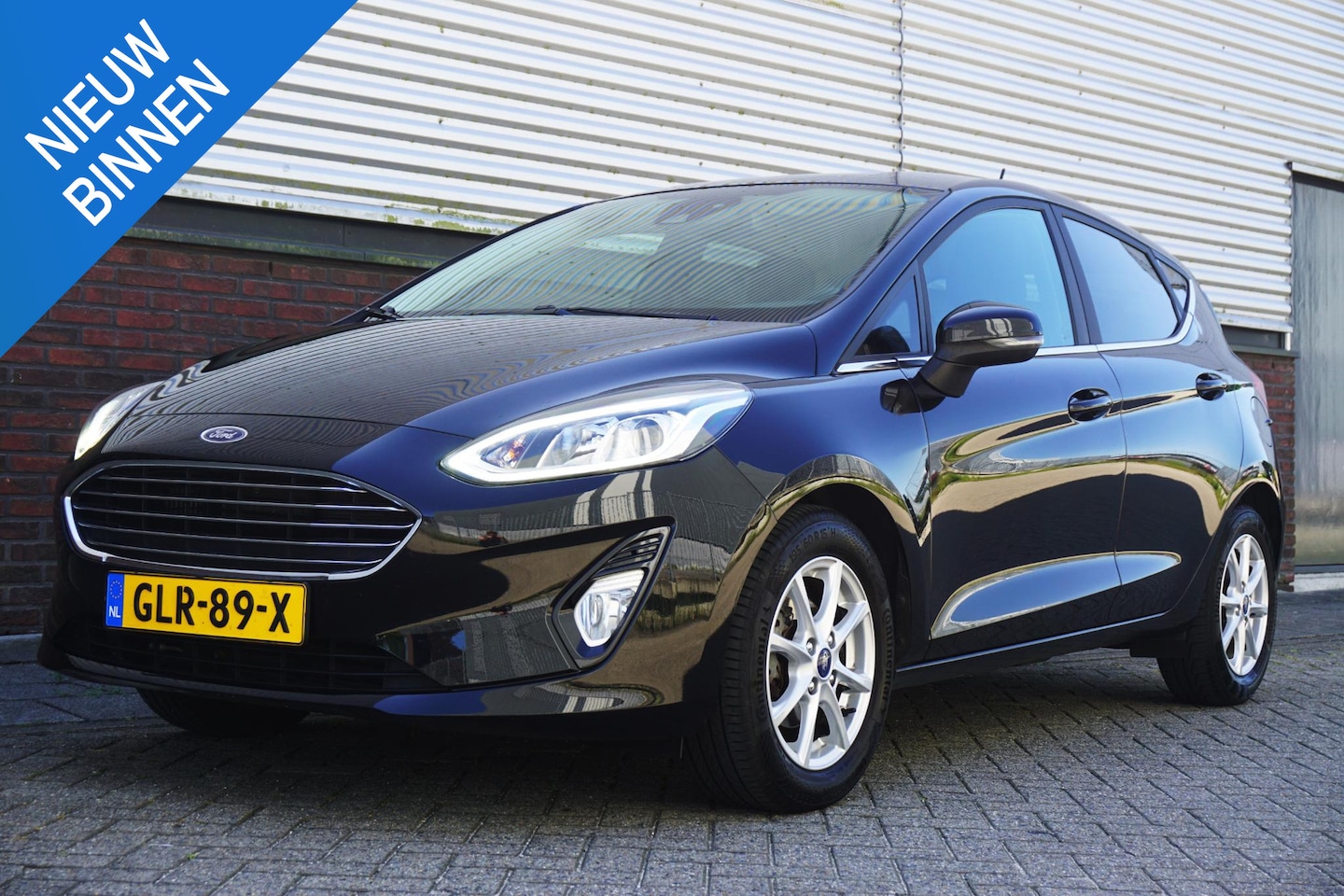 Ford Fiesta - 1.0 EcoB.95PK Titanium X/Navigatie/L.M.V./ Dealeronderhouden. - AutoWereld.nl