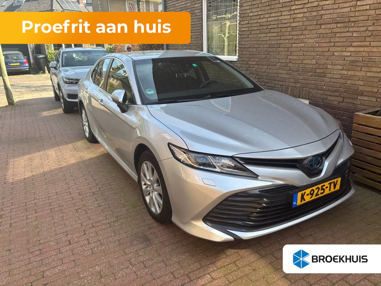 Toyota Camry - 2.5 Hybrid Active Camera | Adaptieve Cruise | Climate | Bluetooth | 17" Lichtmetaal | Park - AutoWereld.nl