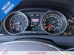 Volkswagen Golf - 1.5 TSI Highline DSG-7