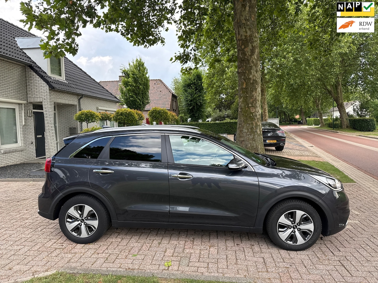 Kia Niro - 1.6 GDi Hybrid BusinessLine automaat - AutoWereld.nl