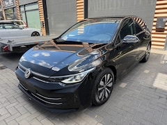 Volkswagen Golf - 1.5 eTSI GOAL EDITION 2025 BOMVOL
