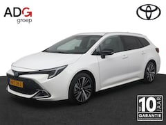 Toyota Corolla Touring Sports - Hybrid 140 Dynamic | Stoelverwarming | Parkeersensoren | Leder - Stof bekleding |