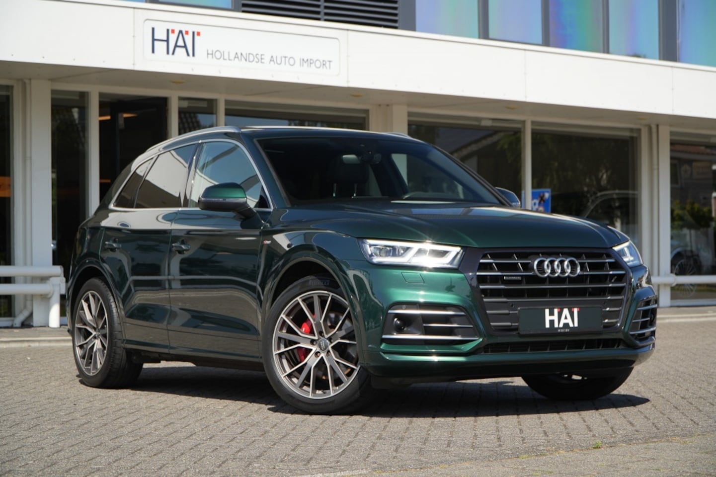 Audi Q5 - 55 TFSI e Quattro S-Line I Pano I Luchtvering I ACC - AutoWereld.nl
