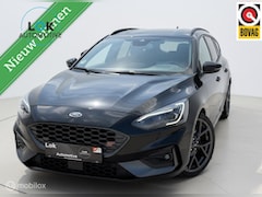 Ford Focus Wagon - 2.3 EcoBoost ST-3 B&O|HUD|CAMERA|STOELVERW|
