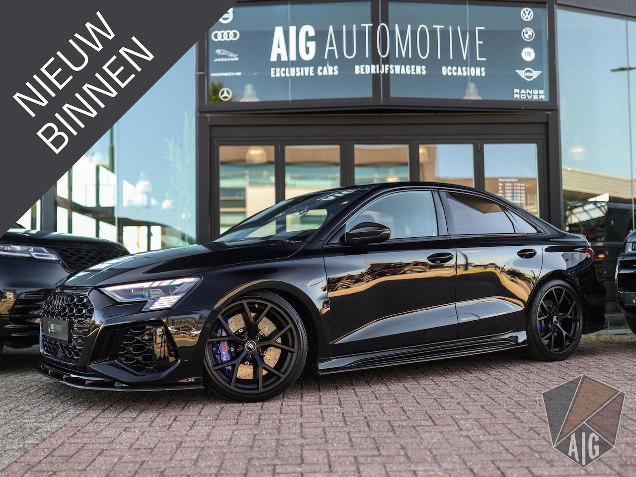 Audi RS3 - Limousine 2.5 TFSI A3 quattro | Keramisch | Carbon | Keyless | B&O | Pano - AutoWereld.nl