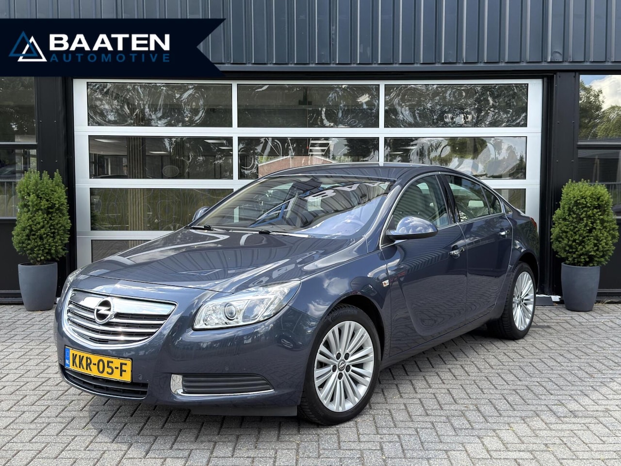 Opel Insignia - 2.0 T 220 PK Cosmo|Metro Blue|59.500km|PDC|Navi - AutoWereld.nl