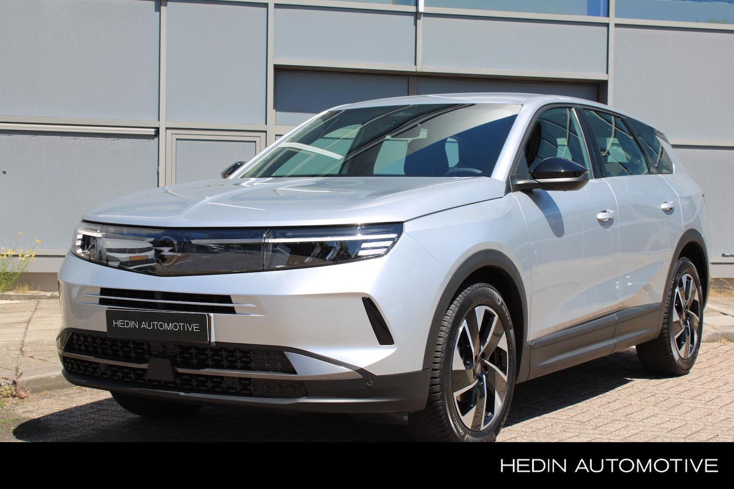 Opel Grandland - 1.2 Turbo 146PK Hybrid GS Aut. | Techpakket | Navigatie | Camera | Sportstoelen | Climate - AutoWereld.nl
