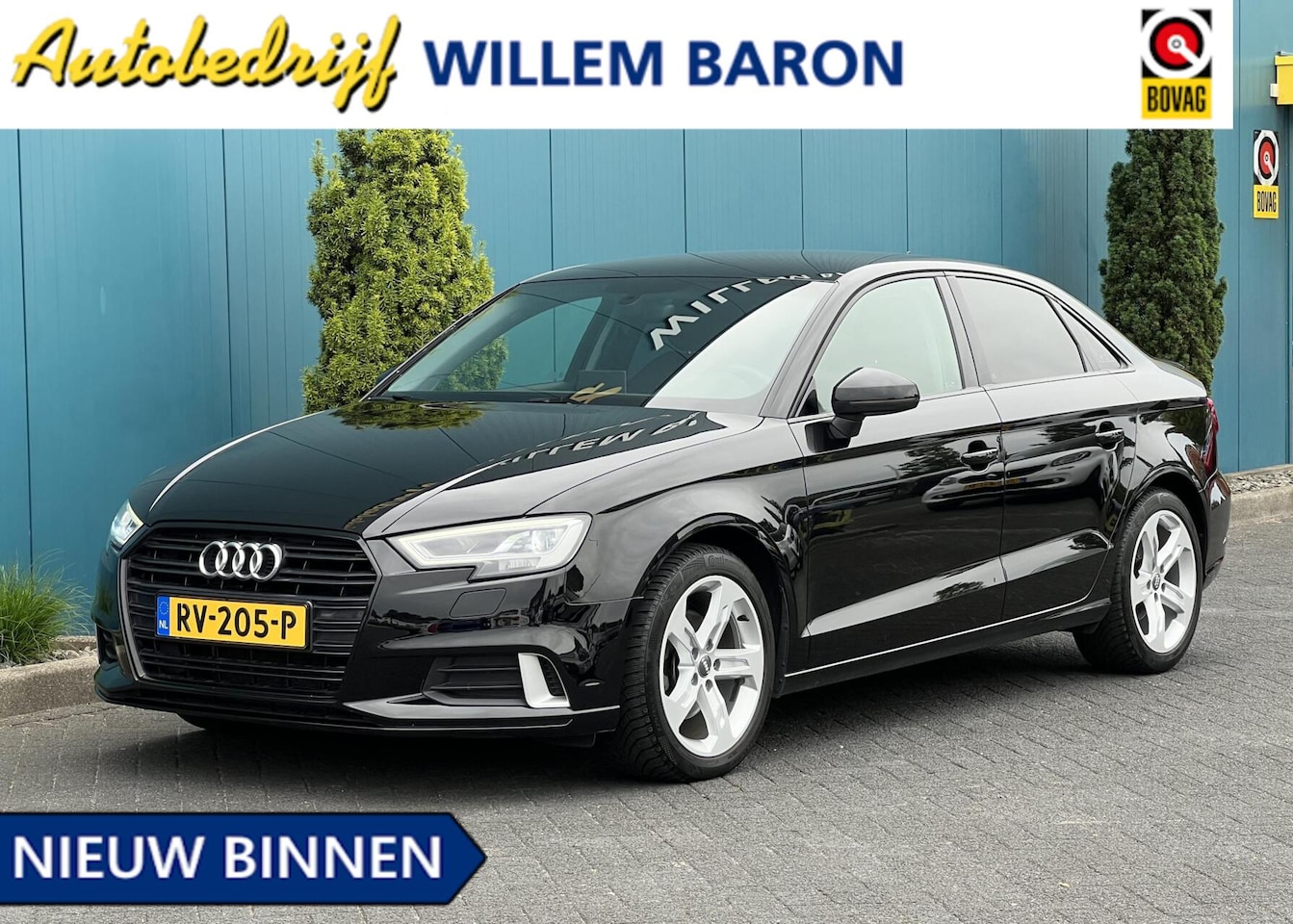 Audi A3 Limousine - 1.5 TFSI 150PK! CoD Design CARPLAY | CRUISE | NAV | LED | PDC - AutoWereld.nl