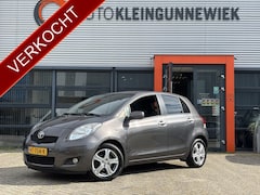 Toyota Yaris - 1.3 VVT-i Aspiration / Airco / Trekhaak Afneembaar / Allseason Banden /