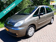 Citroën Xsara Picasso - 1.6i-16V 129.000km. 2e eig. Clima Cruise Trekhaak 1200kg
