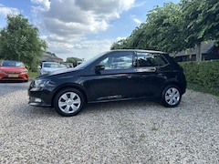 Skoda Fabia - 1.0 TSI 95PK Ambition Navigatie/PDC