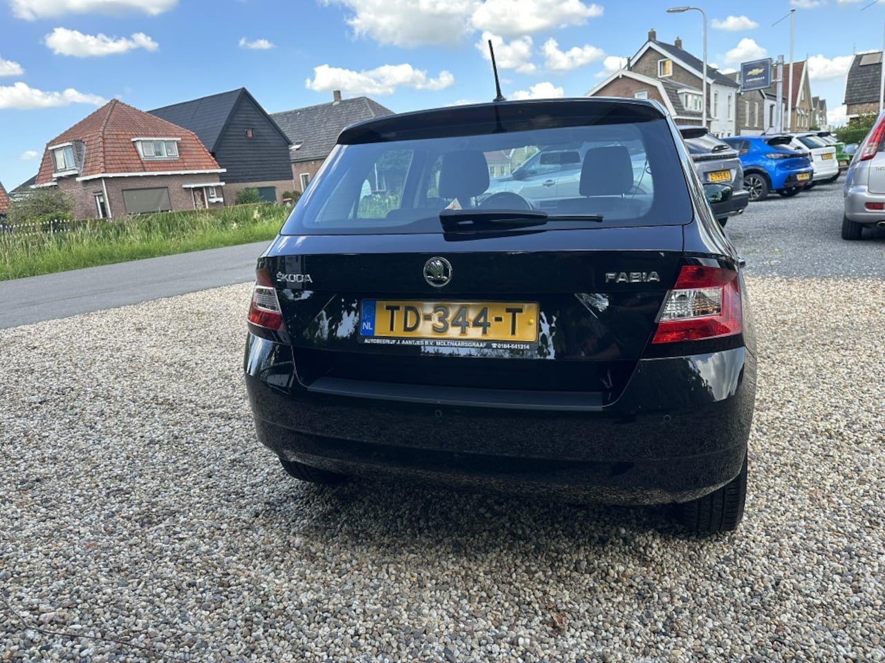 Skoda Fabia - 1.0 TSI 95PK Ambition Navigatie/PDC