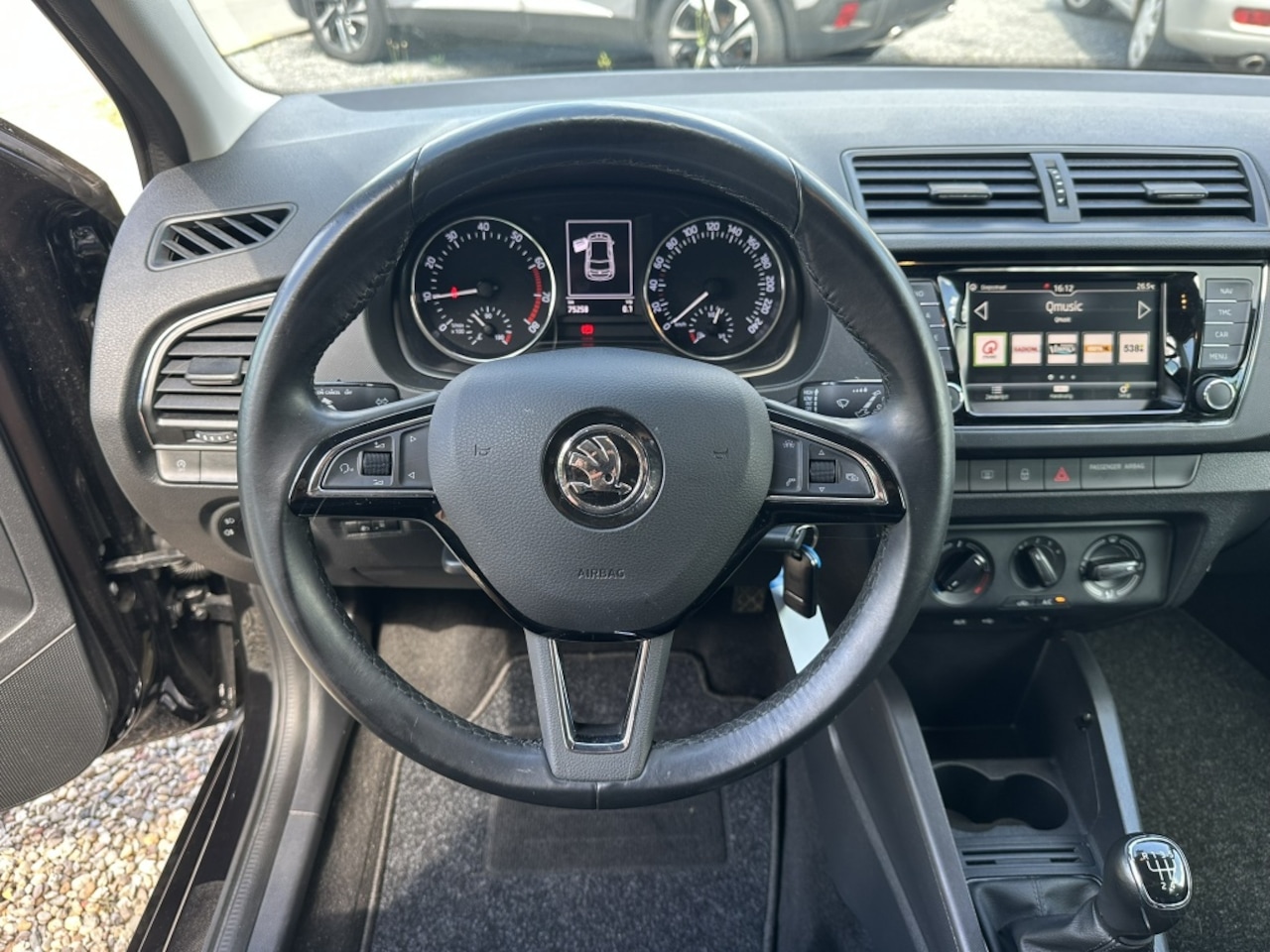 Skoda Fabia - 1.0 TSI 95PK Ambition Navigatie/PDC