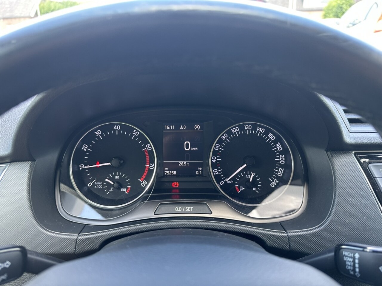 Skoda Fabia - 1.0 TSI 95PK Ambition Navigatie/PDC