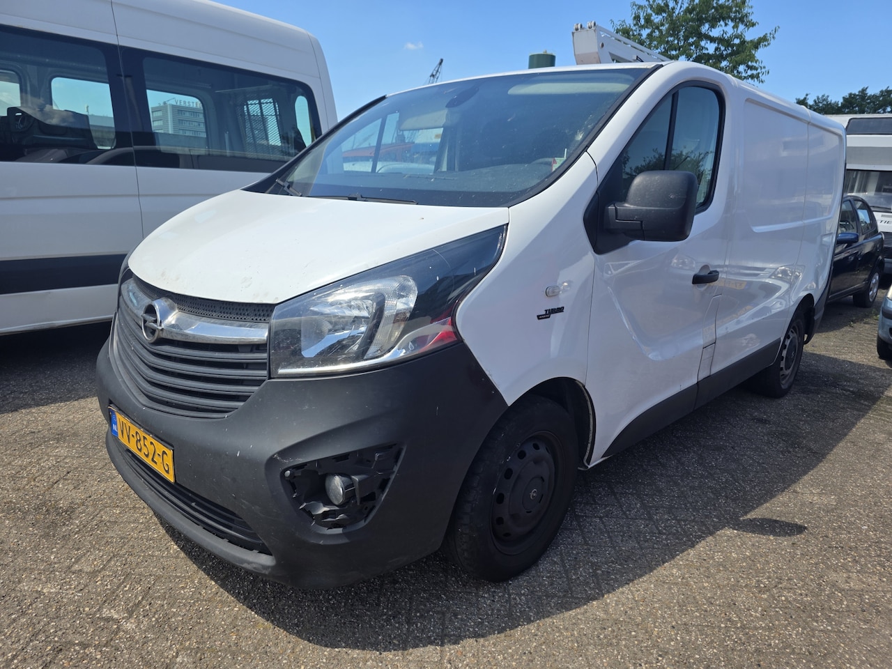 Opel Vivaro - 1.6 CDTI L1H1 Edition 1.6 CDTI L1H1 Edition - AutoWereld.nl