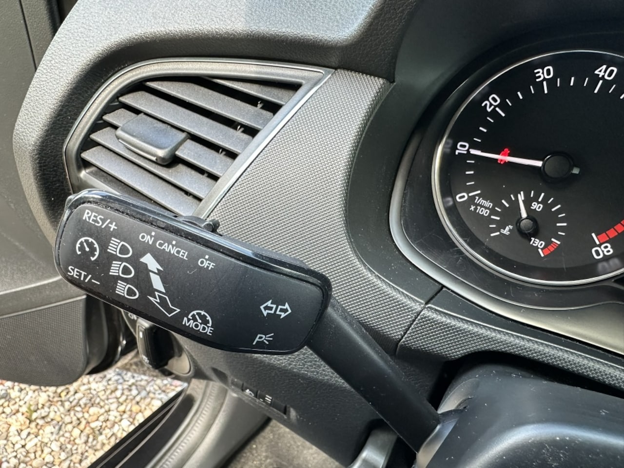 Skoda Fabia - 1.0 TSI 95PK Ambition Navigatie/PDC