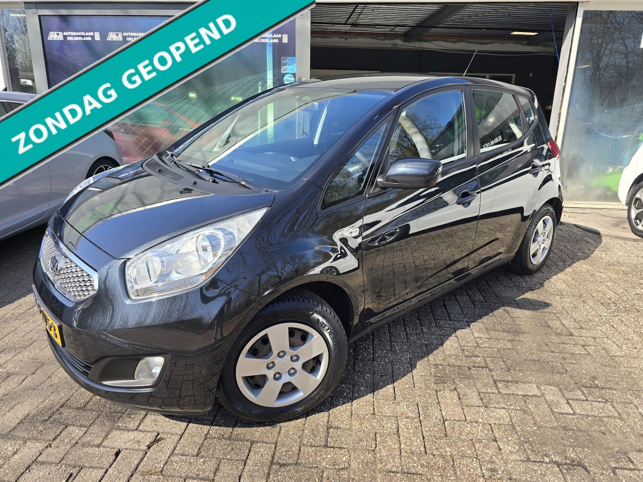 Kia Venga - 1.4 CVVT Seven | 2E EIGENAAR | 12MND GARANTIE | NAVI | CAMERA | AIRCO | CRUISE | - AutoWereld.nl
