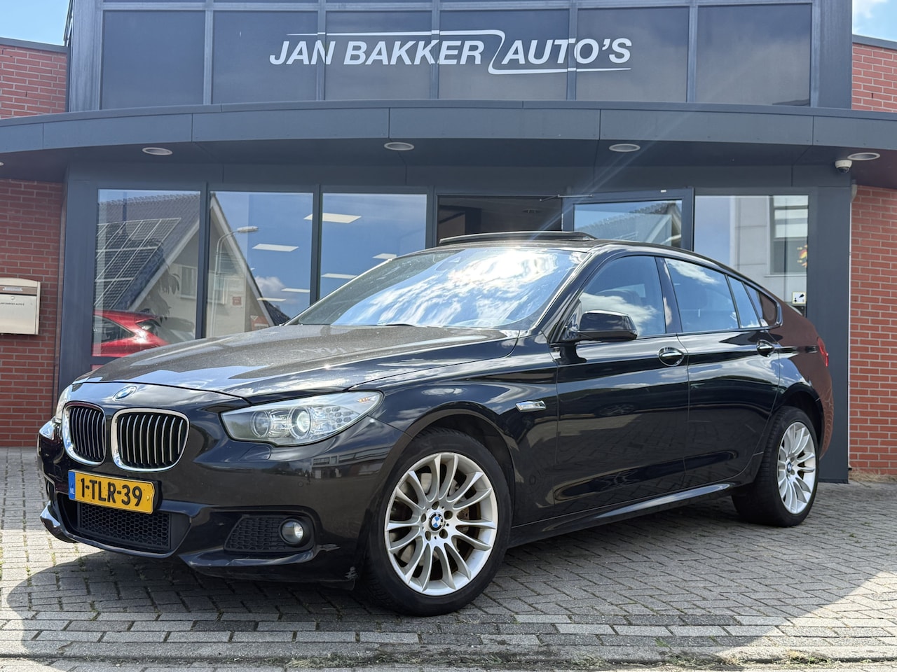 BMW 5-serie Gran Turismo - GT 535d High Executive M-Sport  Leer  Panodak  Memorie - AutoWereld.nl