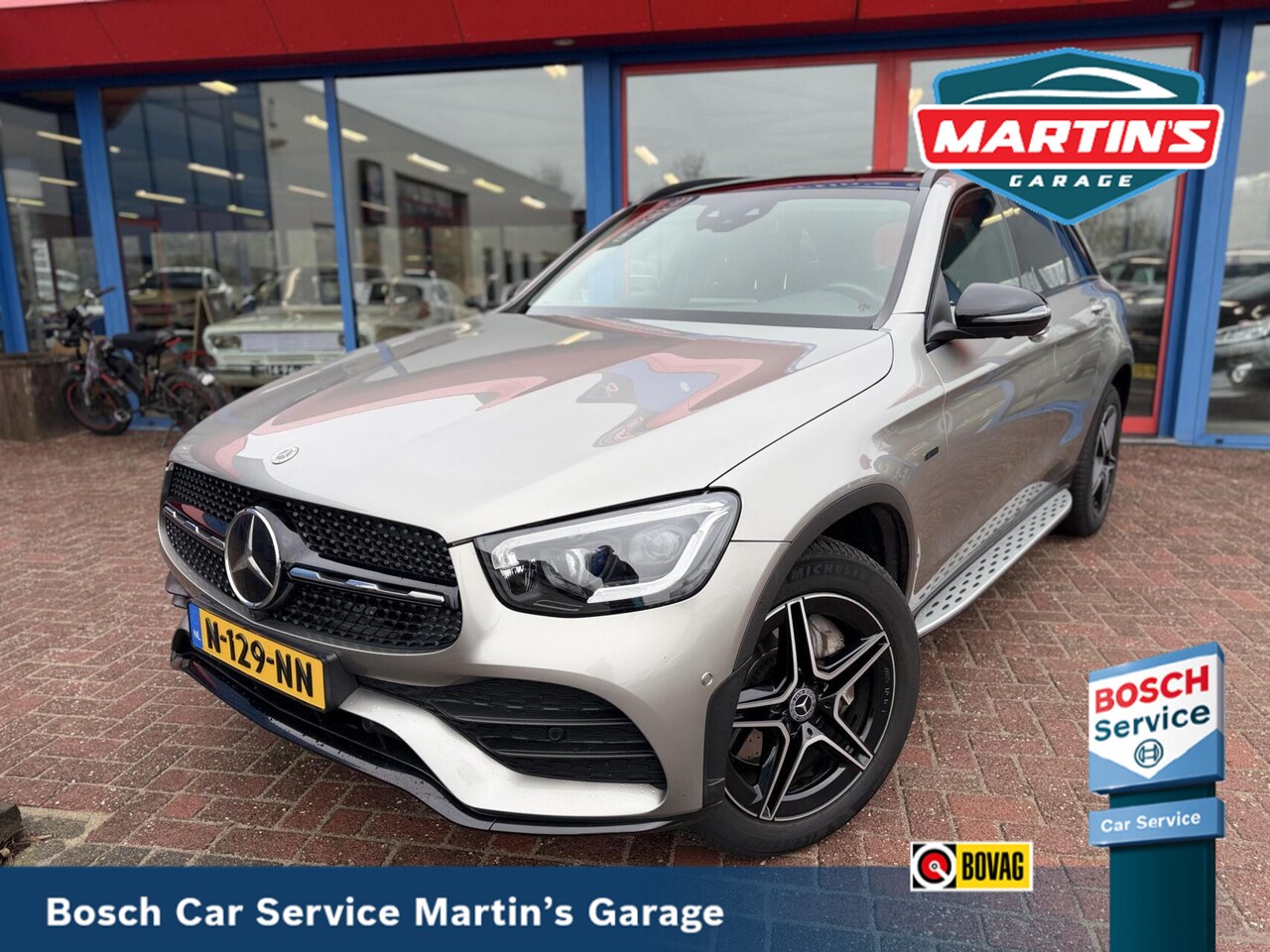 Mercedes-Benz GLC-klasse - 300e 4MATIC BOMVOLLE UITVOERING! automaatbak nieuwe filter + olie - AutoWereld.nl