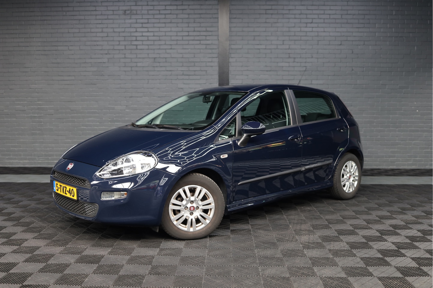 Fiat Punto Evo - 0.9 TwinAir Street | NED AUTO | PDC | MAAR 46.512 KM | - AutoWereld.nl