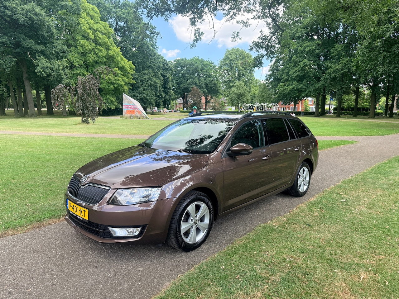 Skoda Octavia Combi - 1.2 TSI Greentech Elegance Goed onderhouden - AutoWereld.nl
