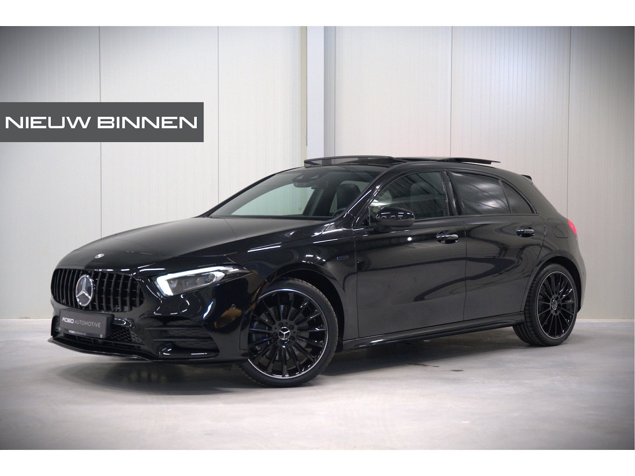 Mercedes-Benz A-klasse - 250 e AMG Line | Panoramadak | Stoelverwarming | Keyless | Head-Up Display | 360 Camera | - AutoWereld.nl