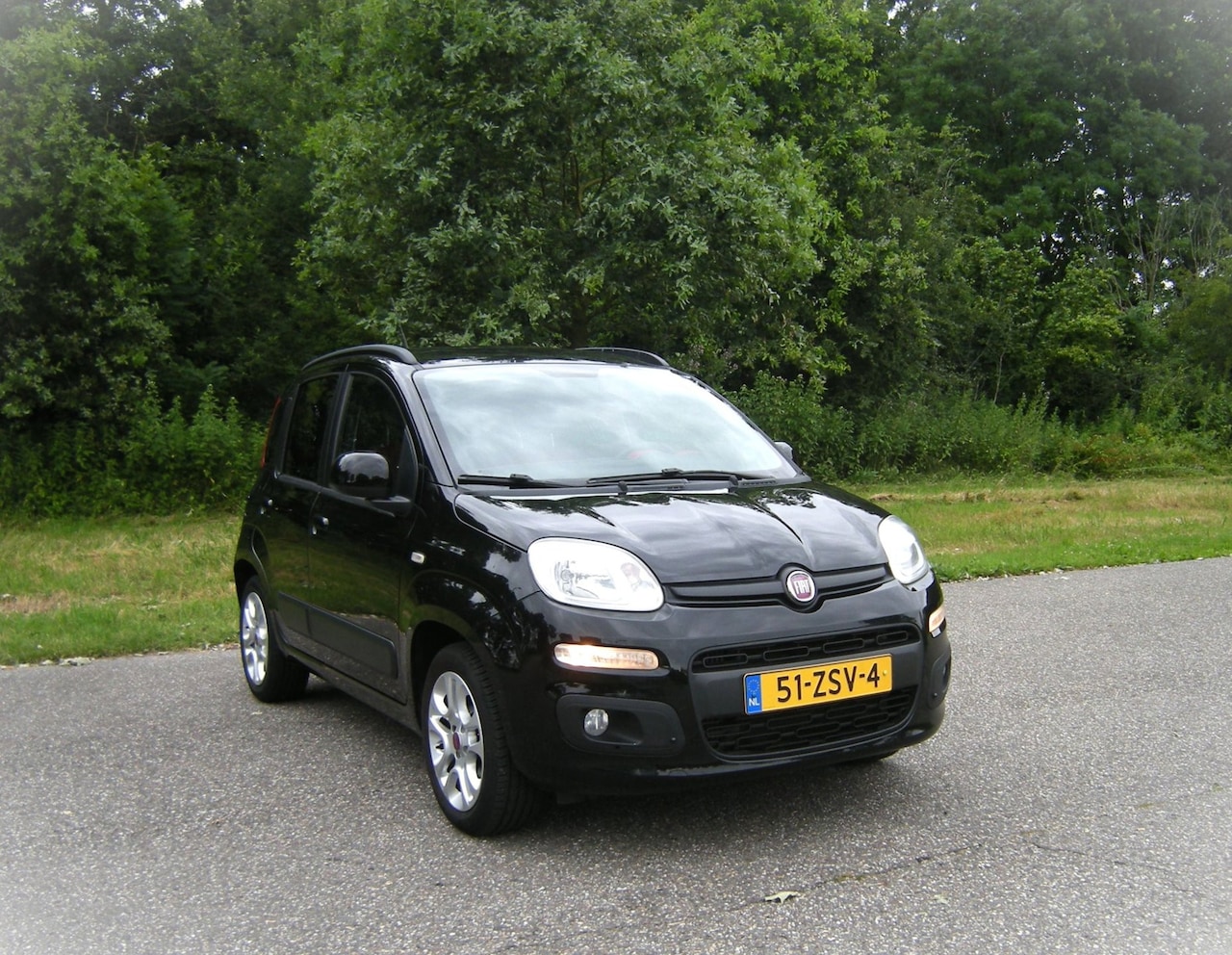 Fiat Panda - 0.9 TwinAir Sempre . 5 Drs . Airco . Sportintrieur . lmv . mistlampen . enz - AutoWereld.nl