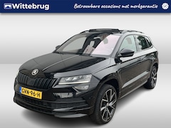 Skoda Karoq - 1.5 TSI ACT Sportline / AUTOMAAT/ PANO/ TREKHAAK/ ACC/ PARK.SENSOR.V+A/ CAMERA/ STOELVERWA